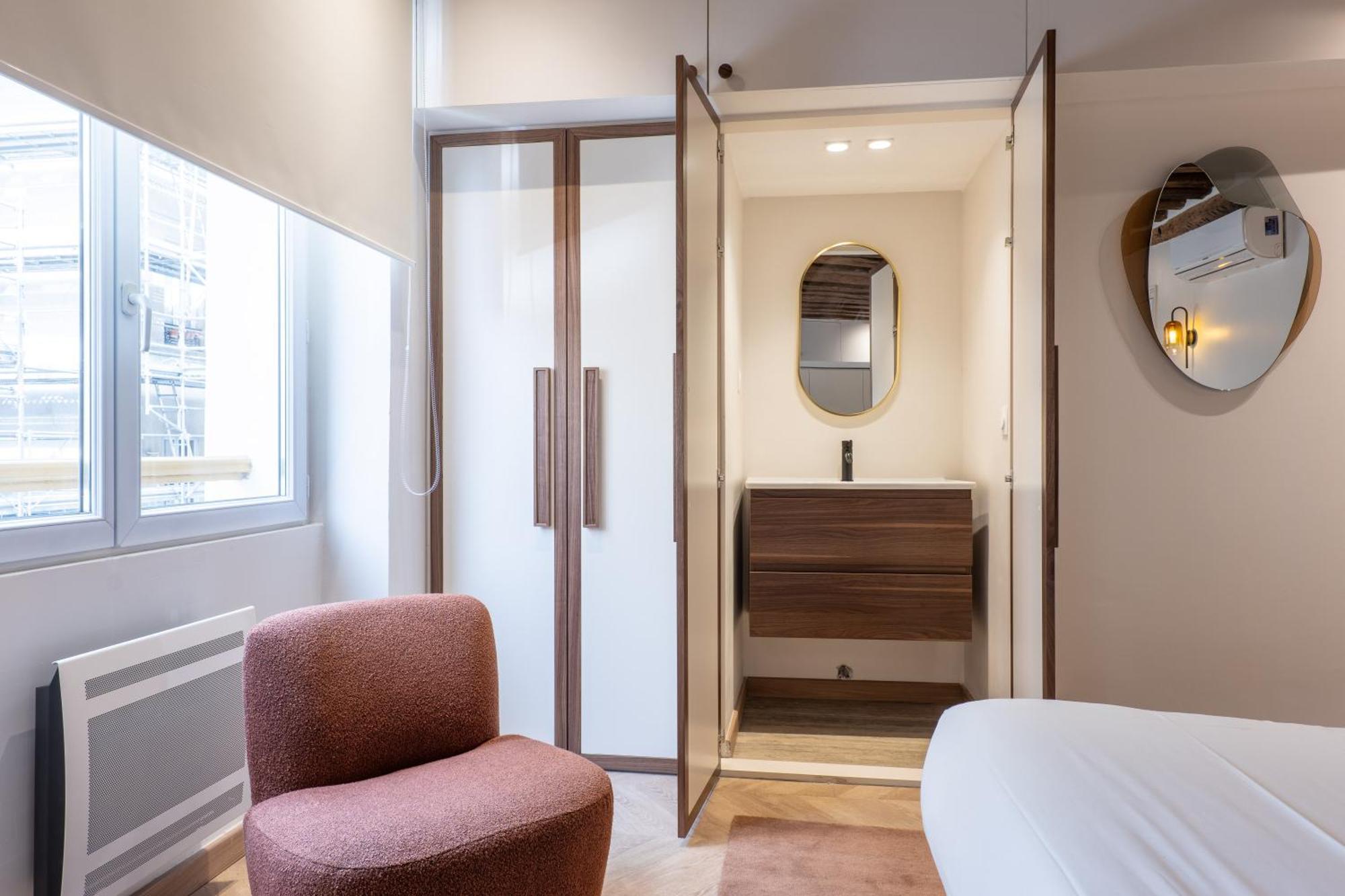 Holidaysinparis - Bourg Tibourg Екстериор снимка